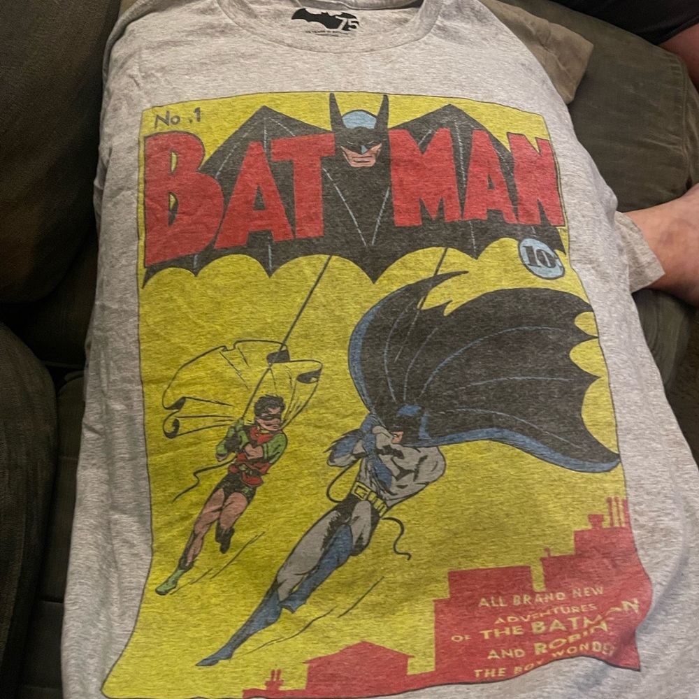 Batman No. 1 Comic T-shirt - Vintage Style